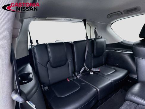 Used 2024 Nissan Armada SL w/ Captain's Chairs Package AWD/4WD image 32