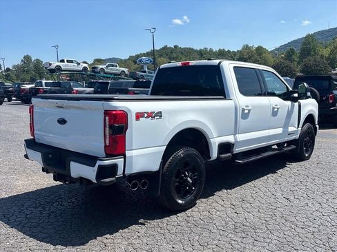 Used 2023 Ford F250 XLT w/ XLT Premium Package AWD/4WD image 8