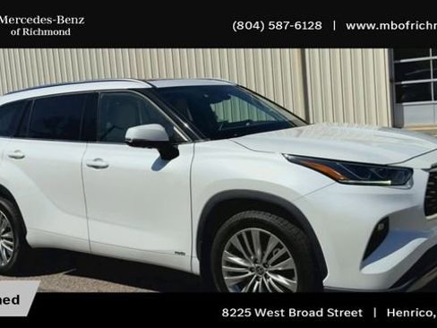 Used 2022 Toyota Highlander Platinum image 4
