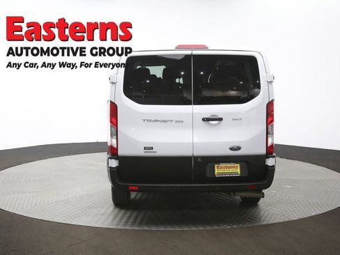 Used 2023 Ford Transit 350 XLT image 33