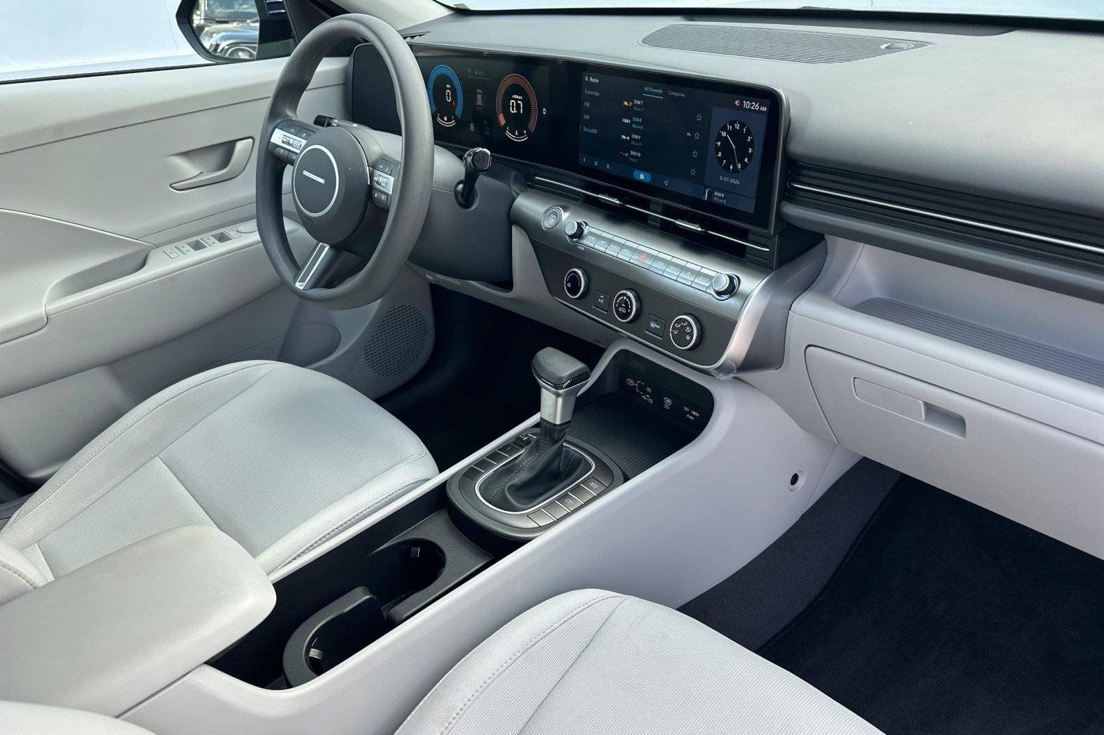Used 2026 Hyundai Kona SE FWD image 15