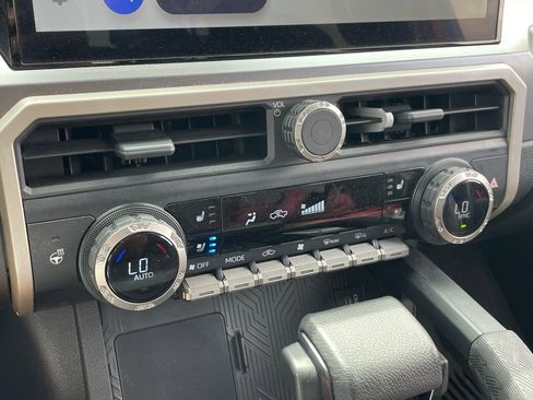 Used 2024 Toyota Tacoma TRD Sport w/ TRD Sport Premium Package image 9