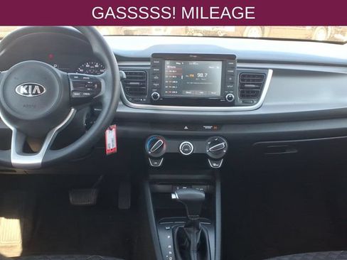 Used 2019 Kia Rio S FWD image 12