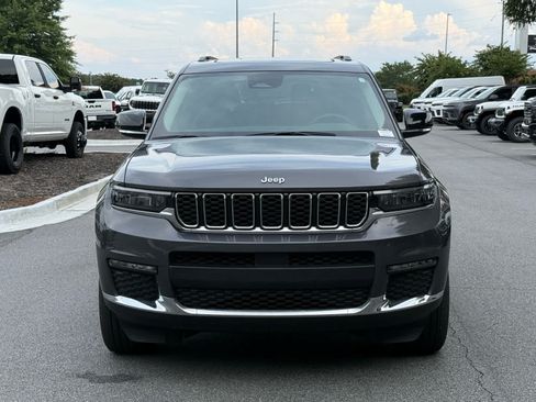 Used 2023 Jeep Grand Cherokee L Limited AWD/4WD image 8