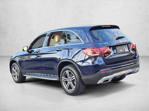 Used 2021 Mercedes-Benz GLC 300 image 7