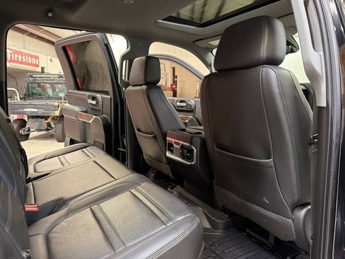 Used 2020 GMC Sierra 3500 Denali w/ Denali Ultimate Package AWD/4WD image 43