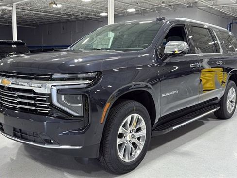 New 2026 Chevrolet Suburban Premier w/ Sun And Tow Package image 18