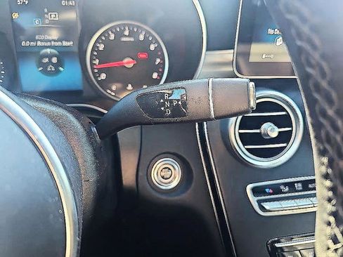 Used 2022 Mercedes-Benz GLC 300 image 17