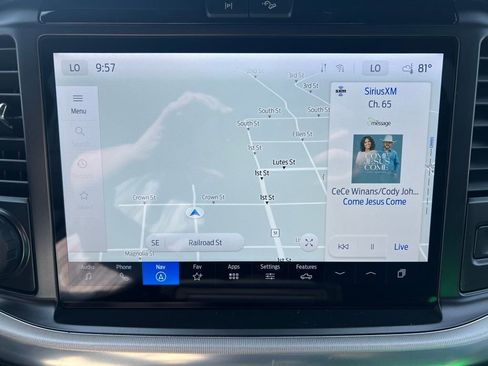 New 2025 Ford F150 Lariat w/ Equipment Group 502A High image 27