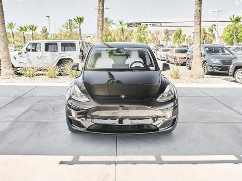 Used 2023 Tesla Model Y Long Range AWD/4WD image 6