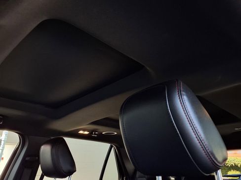 Used 2018 Ford Explorer Sport w/ Equipment Group 401A AWD/4WD image 16