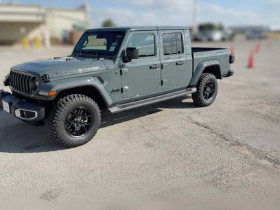 New 2025 Jeep Gladiator Sport