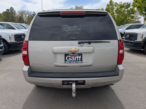 Used 2007 Chevrolet Tahoe LTZ w/ LTZ Preferred Equipment Group AWD/4WD image 5