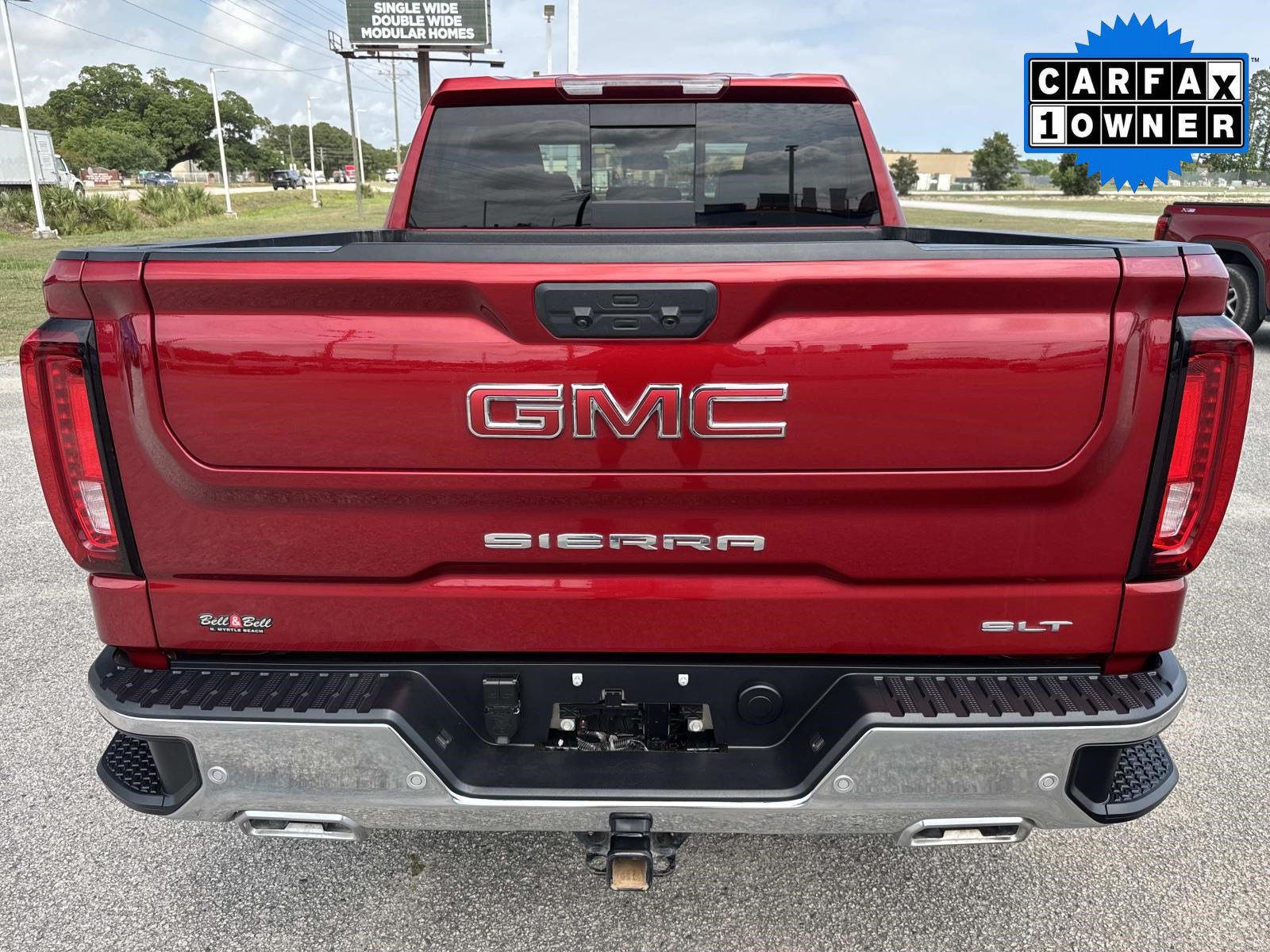 Used 2025 GMC Sierra 1500 SLT w/ SLT Premium Plus Package AWD/4WD image 5