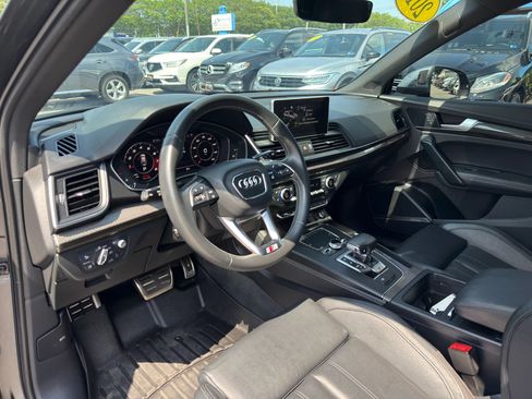 Used 2019 Audi SQ5 Prestige w/ Prestige Package AWD/4WD image 17