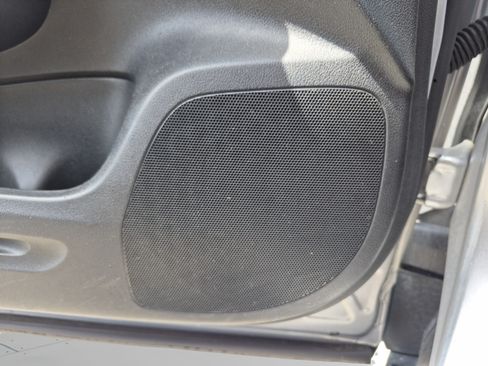 Used 2016 Honda CR-V LX image 19