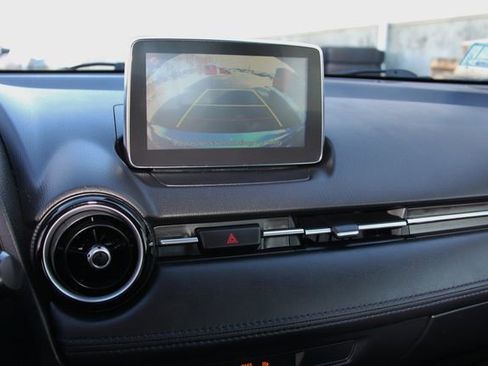 Used 2018 Toyota Yaris iA image 23