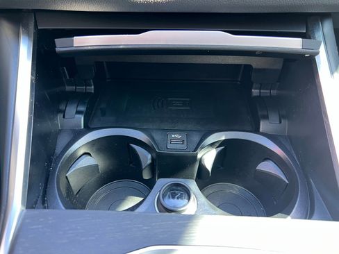 Used 2024 BMW 330e xDrive image 41