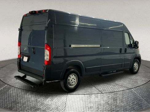 Used 2018 RAM ProMaster 2500 image 8