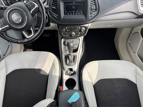 Used 2021 Jeep Compass Latitude w/ Convenience Group AWD/4WD image 20