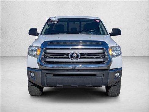 Used 2015 Toyota Tundra SR5 image 2