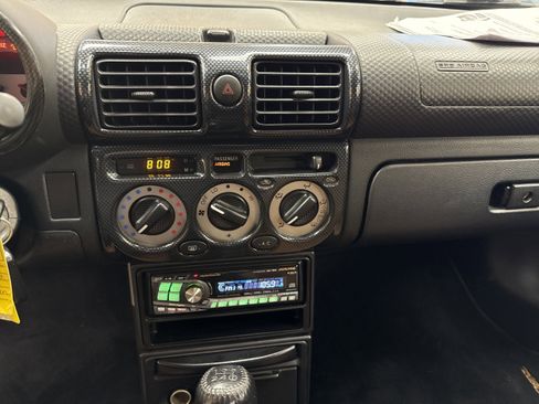 Used 2002 Toyota MR2 image 23