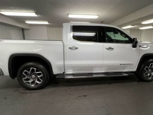 Certified 2026 GMC Sierra 1500 SLT w/ SLT Premium Plus Package AWD/4WD image 9