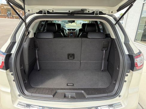 Used 2014 Chevrolet Traverse LTZ AWD/4WD image 25