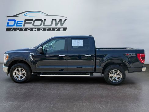 Used 2023 Ford F150 XLT w/ XTR Package AWD/4WD image 6