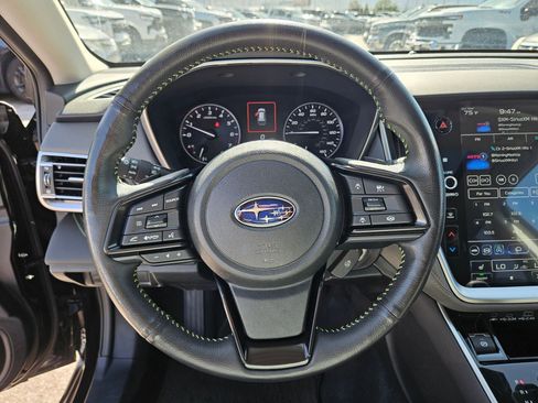 Used 2025 Subaru Outback Onyx Edition AWD/4WD image 17