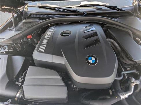 Certified 2025 BMW 330i Sedan w/ Premium Package RWD image 24
