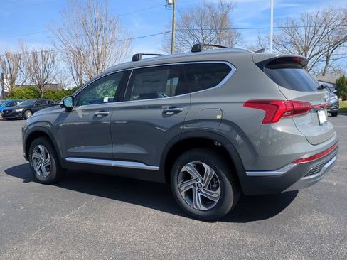 Used 2023 Hyundai Santa Fe SEL w/ Premium Package AWD/4WD image 6