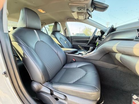 Used 2024 Toyota Camry SE FWD image 27