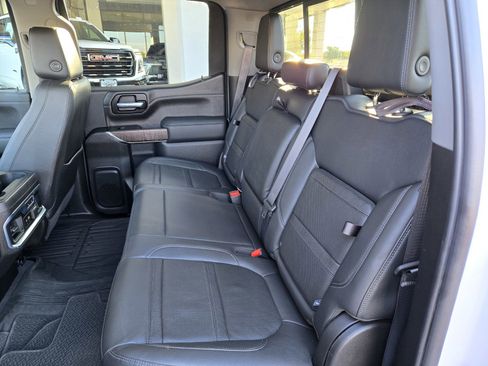 Used 2020 GMC Sierra 1500 Denali w/ Denali Ultimate Package image 9