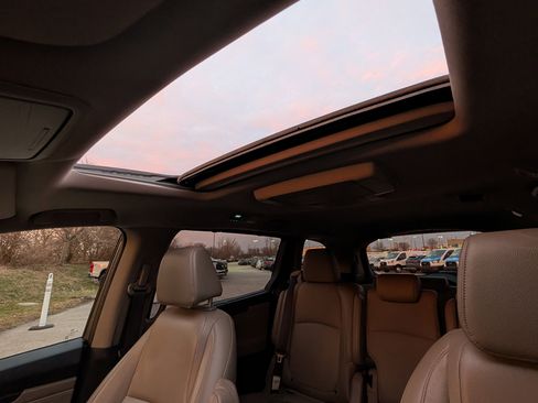 Used 2019 Honda Odyssey EX-L image 23