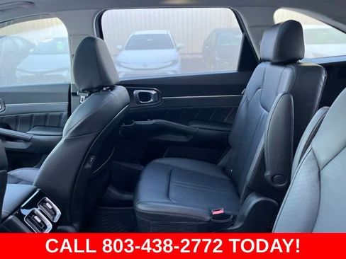 Used 2025 Kia Sorento SX FWD image 14