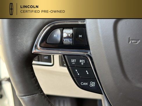 Certified 2021 Lincoln Navigator Reserve w/ Luxury Package AWD/4WD image 27