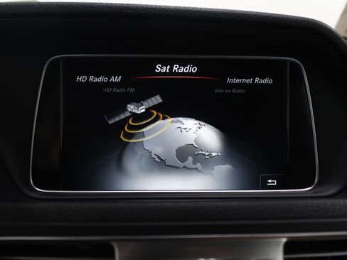 Used 2016 Mercedes-Benz E 400 Cabriolet image 37