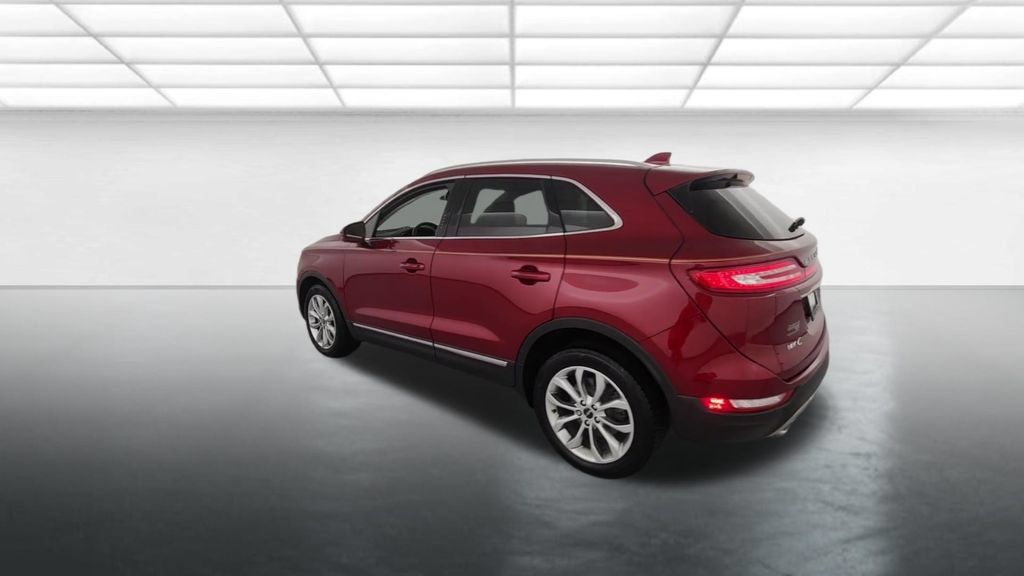 Used 2019 Lincoln MKC Select w/ Select Plus Package AWD/4WD image 6