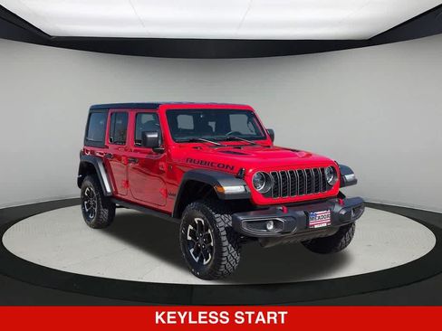 Used 2025 Jeep Wrangler Unlimited Rubicon AWD/4WD image 8