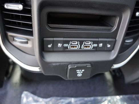 New 2026 RAM 1500 Tungsten AWD/4WD image 17