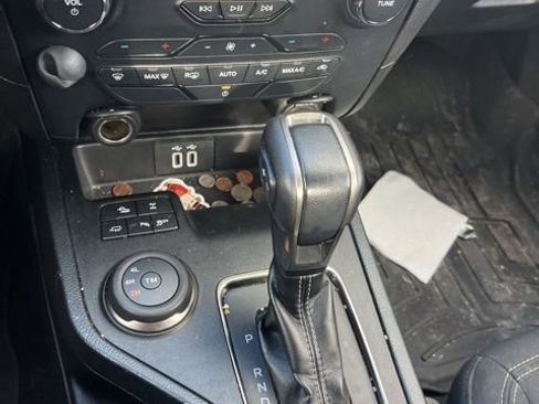 Used 2022 Ford Ranger XLT w/ Equipment Group 301A Mid image 9