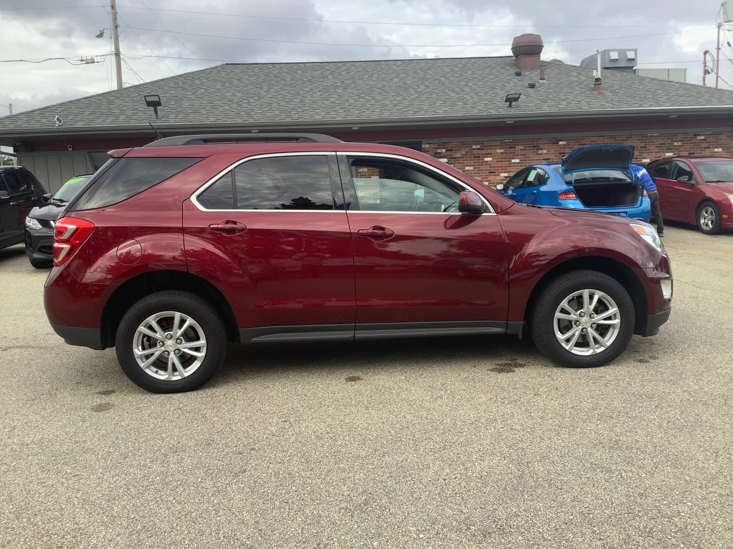 Used 2017 Chevrolet Equinox LT w/ Convenience Package AWD/4WD image 10