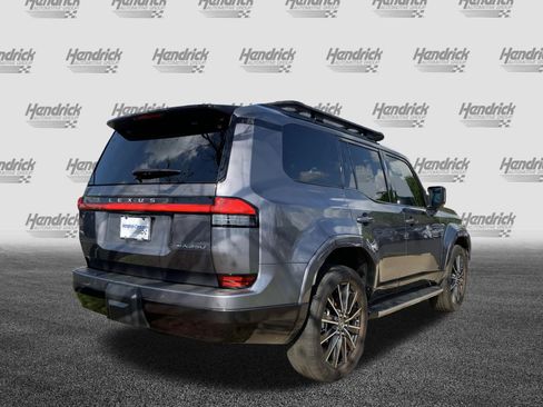 Certified 2024 Lexus GX 550 w/ Accessory Package (2T) AWD/4WD image 10