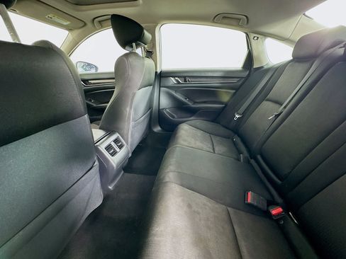 Used 2019 Honda Accord EX image 23