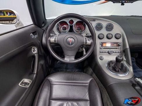 Used 2008 Pontiac Solstice GXP w/ Premium Package image 14