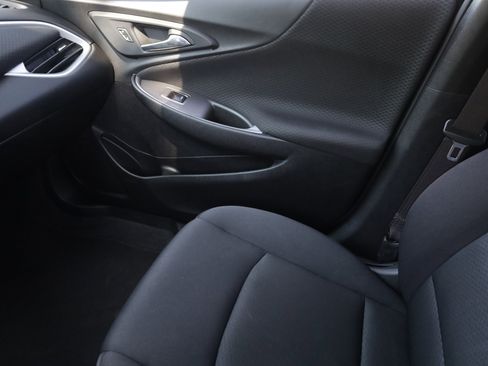 Used 2024 Chevrolet Malibu LT image 13