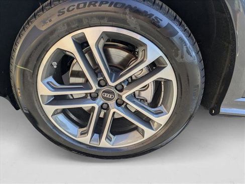 New 2025 Audi Q5 Premium image 20
