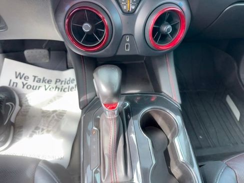 Used 2020 Chevrolet Blazer RS w/ LPO, Floor Liner Package FWD image 17
