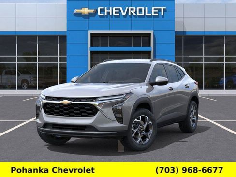 New 2026 Chevrolet Trax LT image 6
